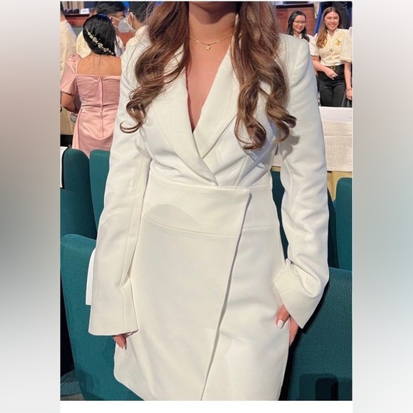 NWT ZARA Blazer Dress in White. Size - Picture 1 of 6